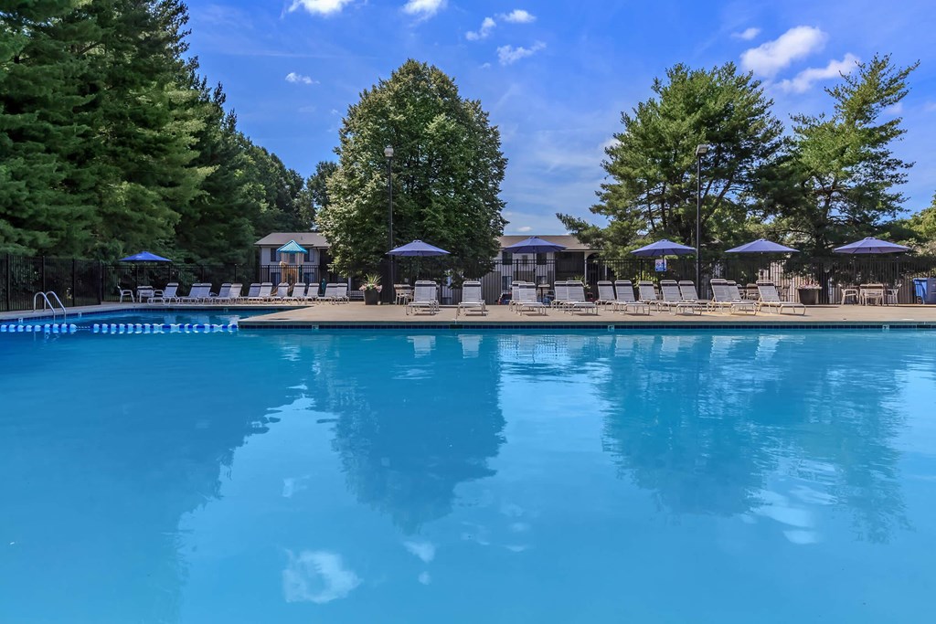 the swimming pool at the resort at governors crossing