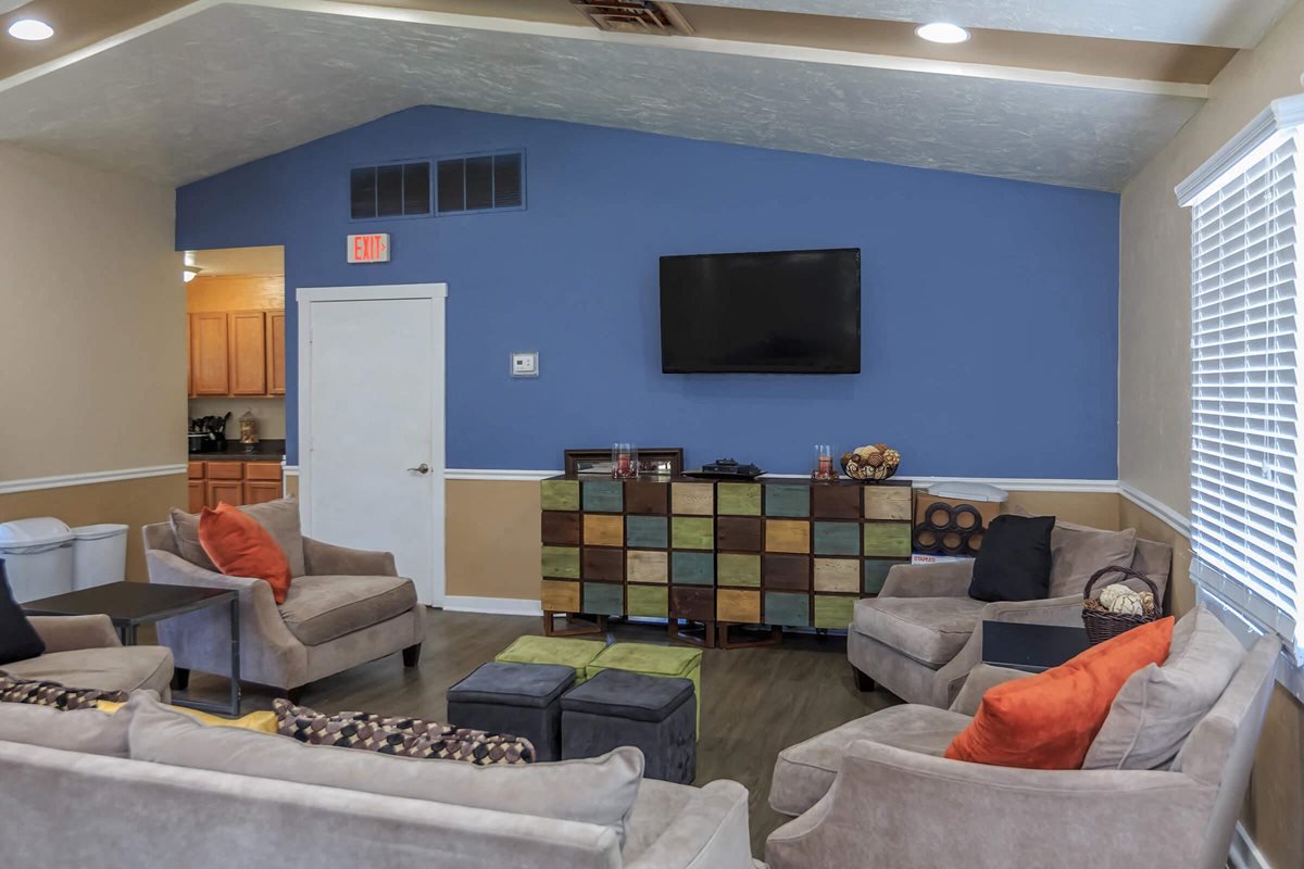 Walden Pond Apartments