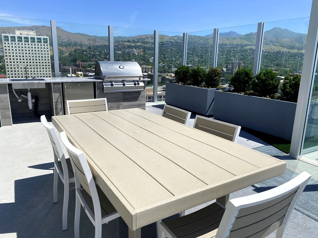 Liberty Sky Apartments Salt Lake City, Utah Rooftop Grill