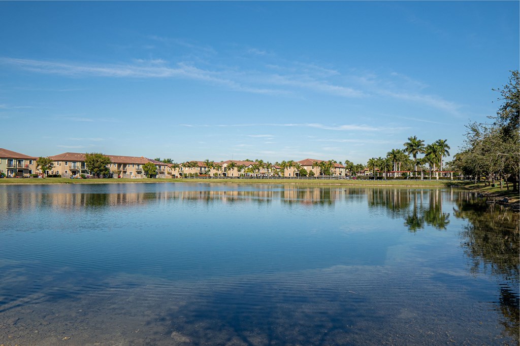 Crystal Lake Apartments