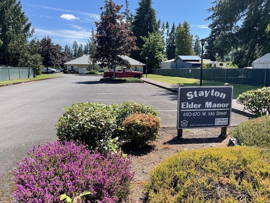 Stayton Elder Manor
