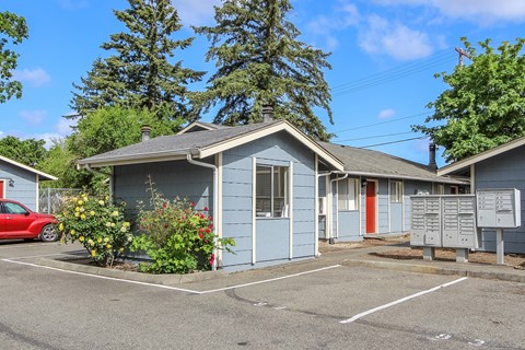 10810 Lakeview Avenue SW 1 Apartment for Rent