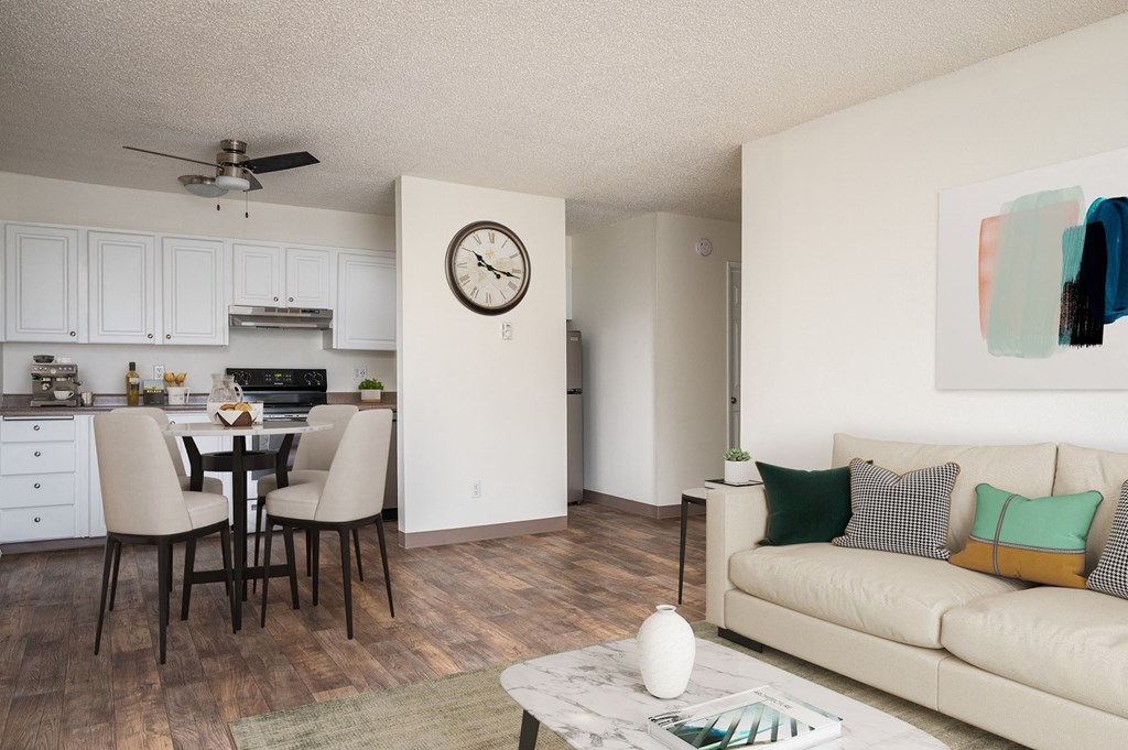 Gateway Terrace - 1 Bed with Den