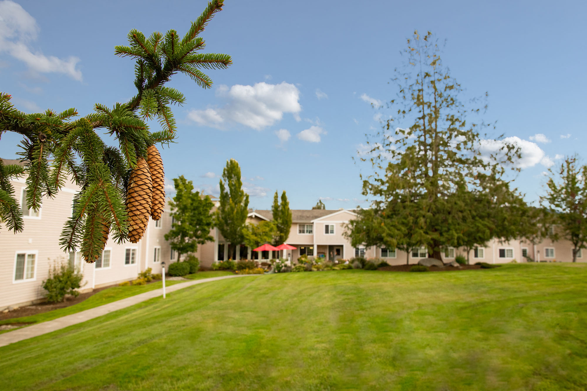 AlpineRidge_Photo_Outside