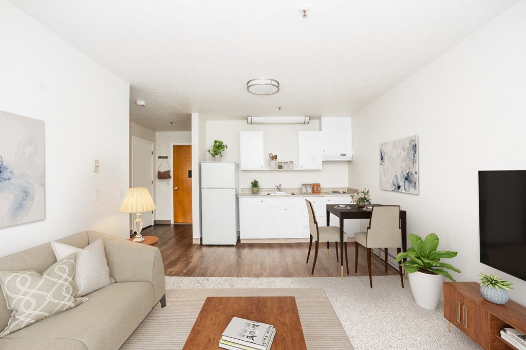 Creekside Village 1x1