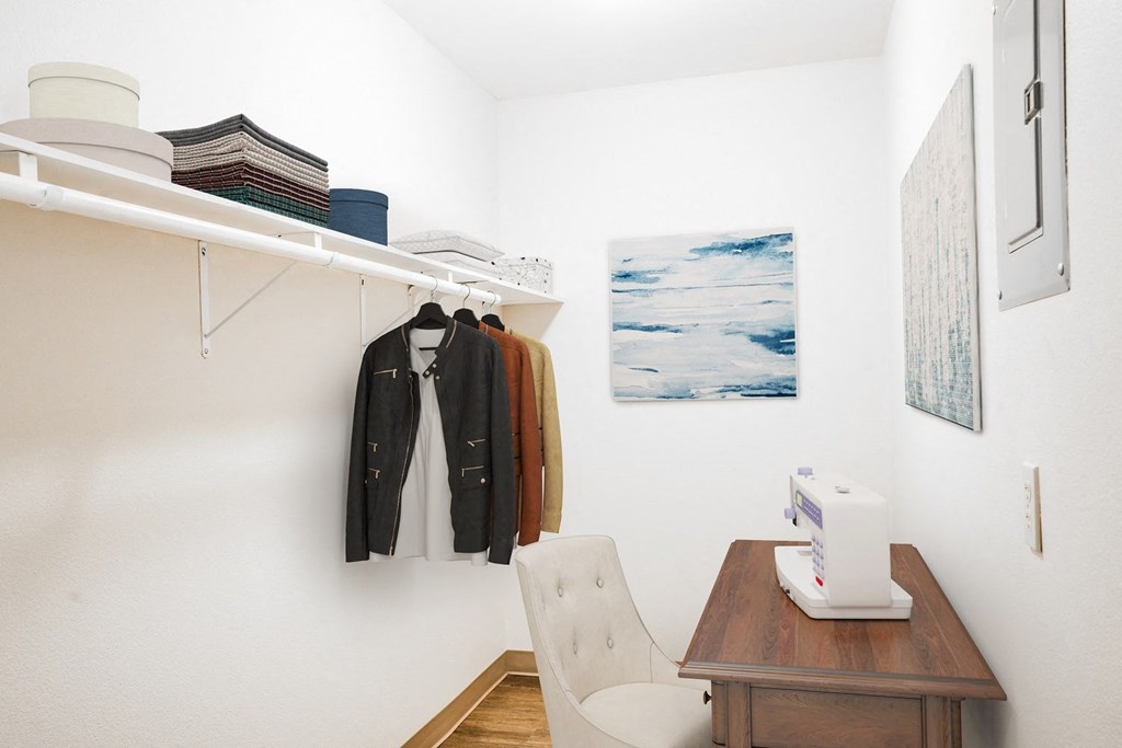 Creekside Village 1x1