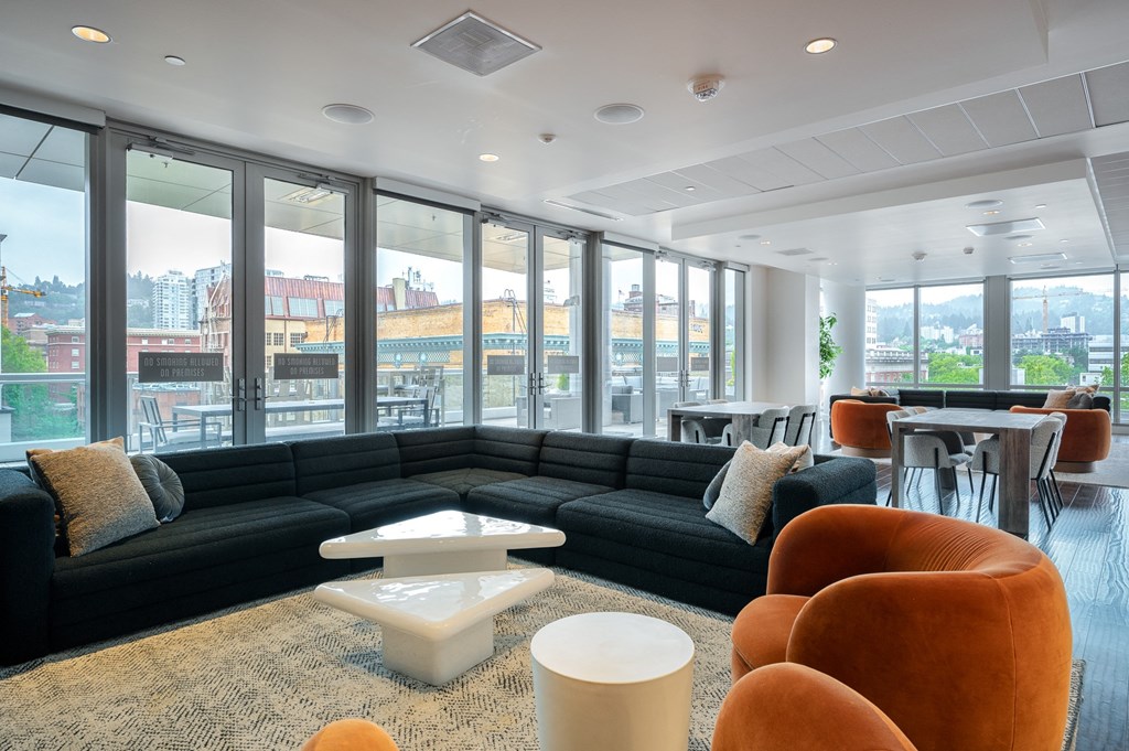 Park Ave West clubhouse