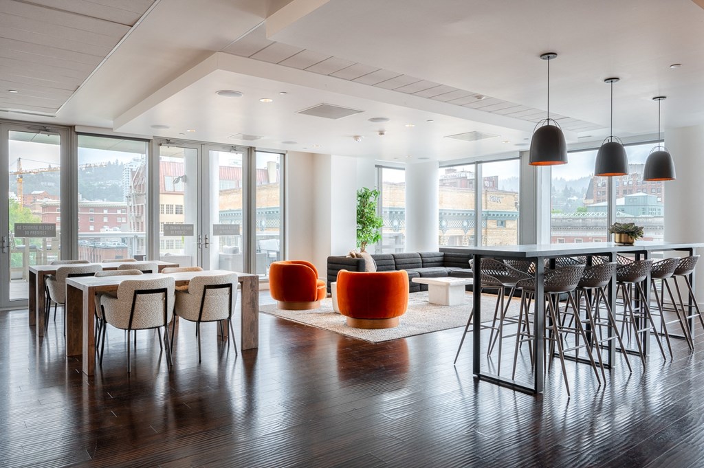 Park Ave West clubhouse