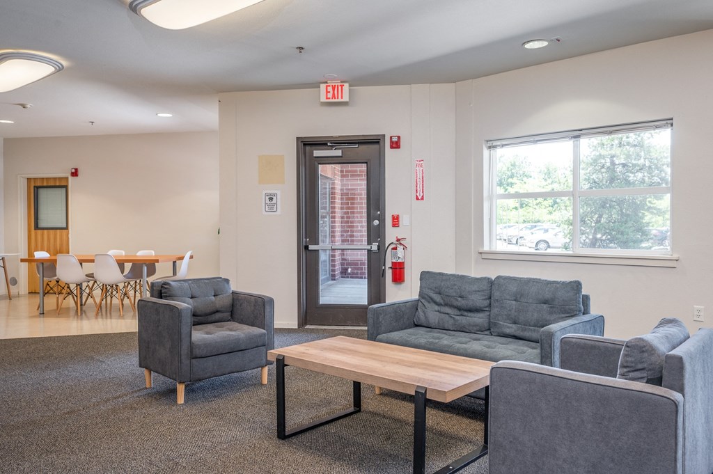 Terrace at Mount Scott_Community Space