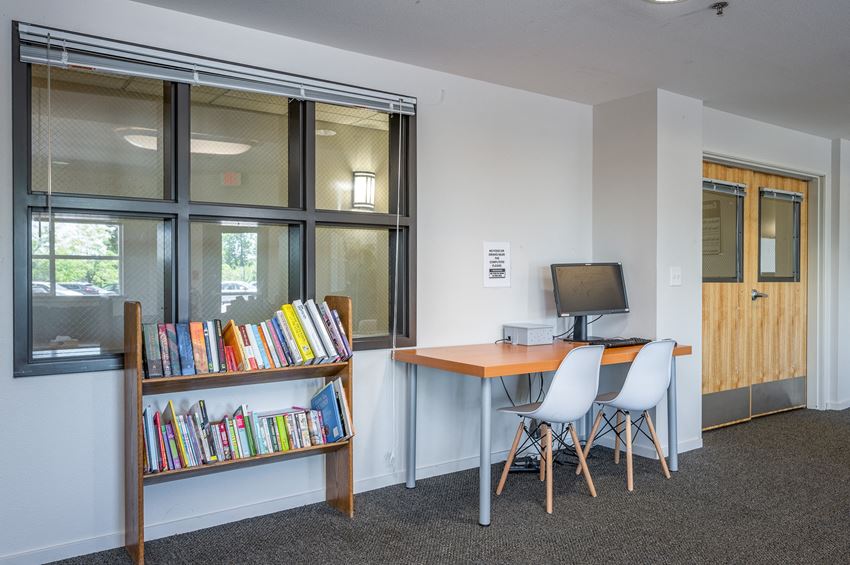 Terrace at Mount Scott_Community Space - Photo Gallery