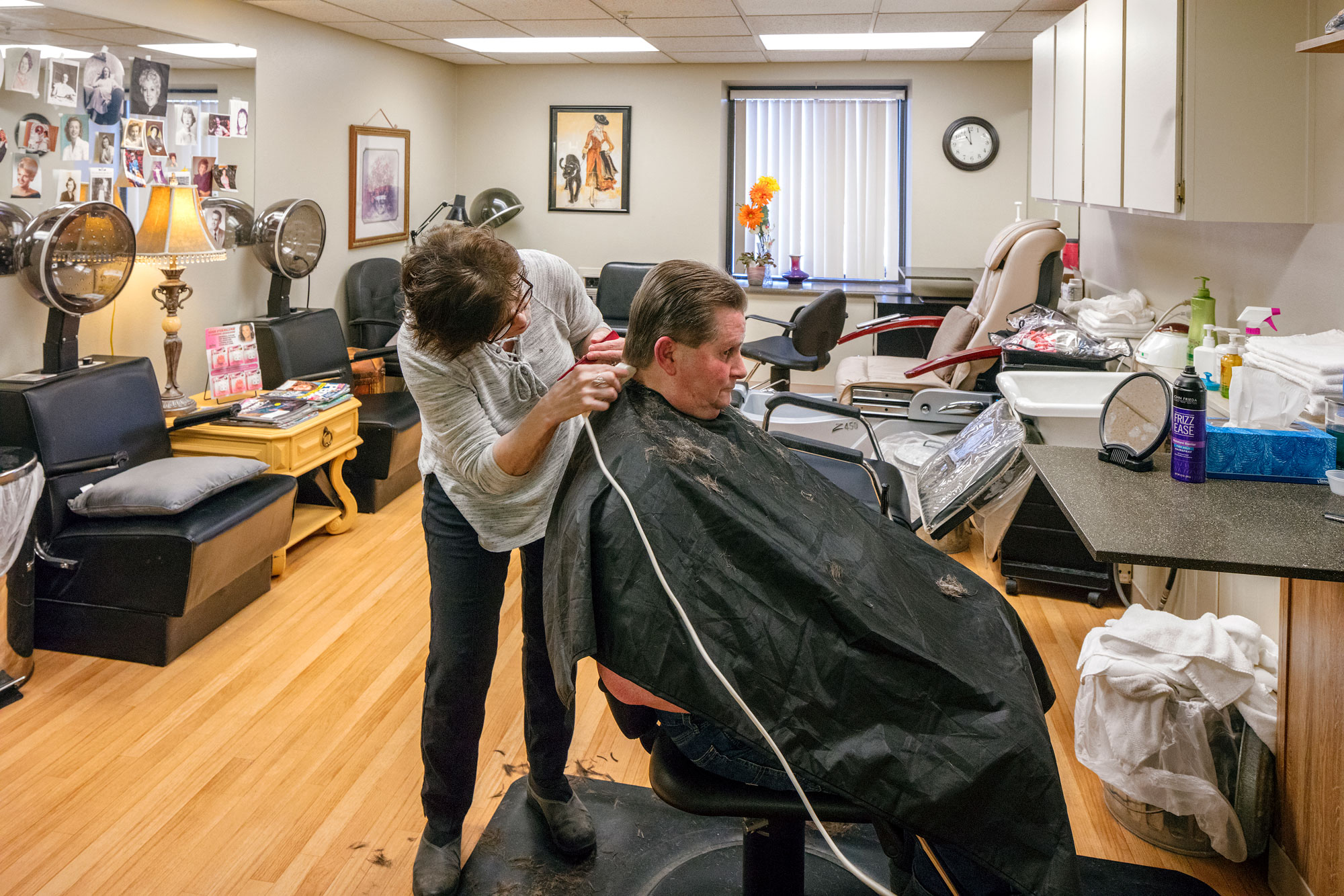 CreeksideVillage_Photo_Salon