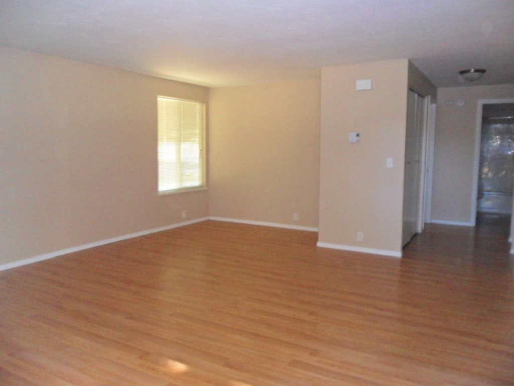 Delta Court_Interior