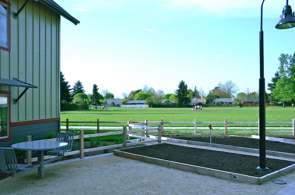 Willakenzie Crossing_Exterior