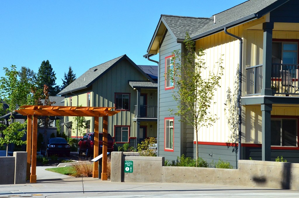 Willakenzie Crossing_Exterior