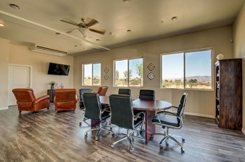 Highland Square Senior Apartments - Photo Gallery 5
