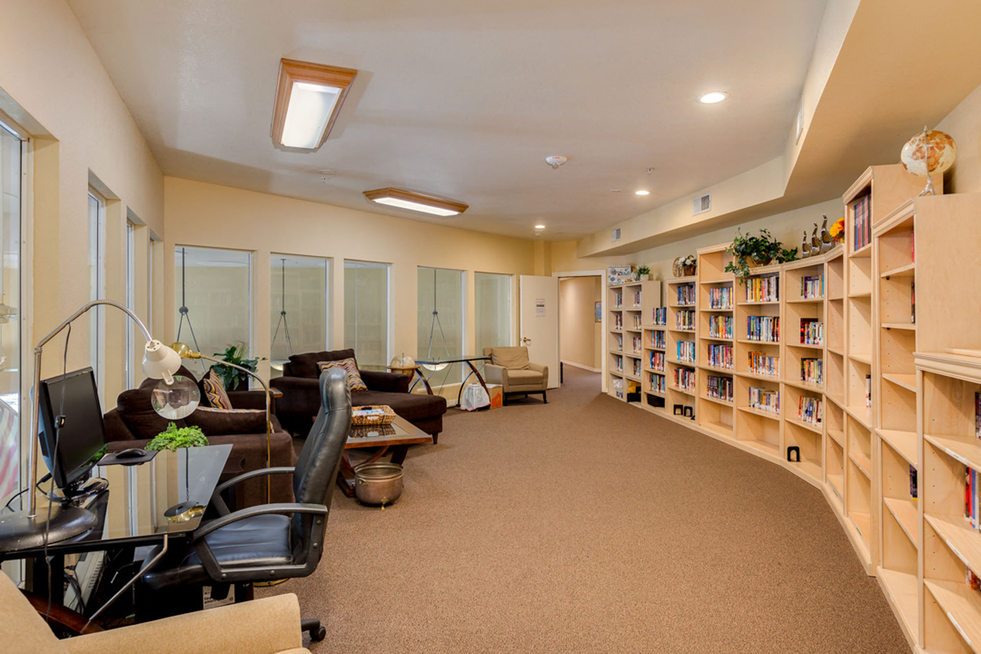 DiscoveryPoint_Photo_Interior