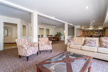 DiscoveryView_Photo_CommunityRoom