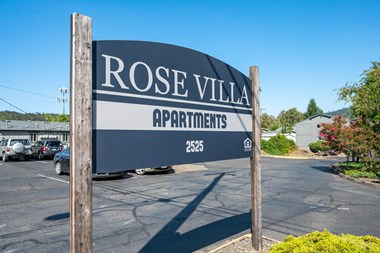 Rose Villa Monument Sign