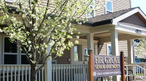 4820 SE 122Nd Ave Studio Apartment for Rent