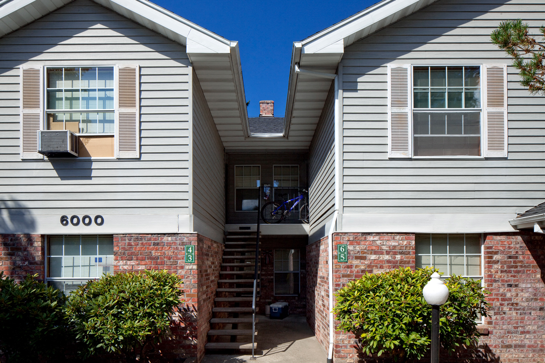 FirGrove_Photo_ApartmentExterior