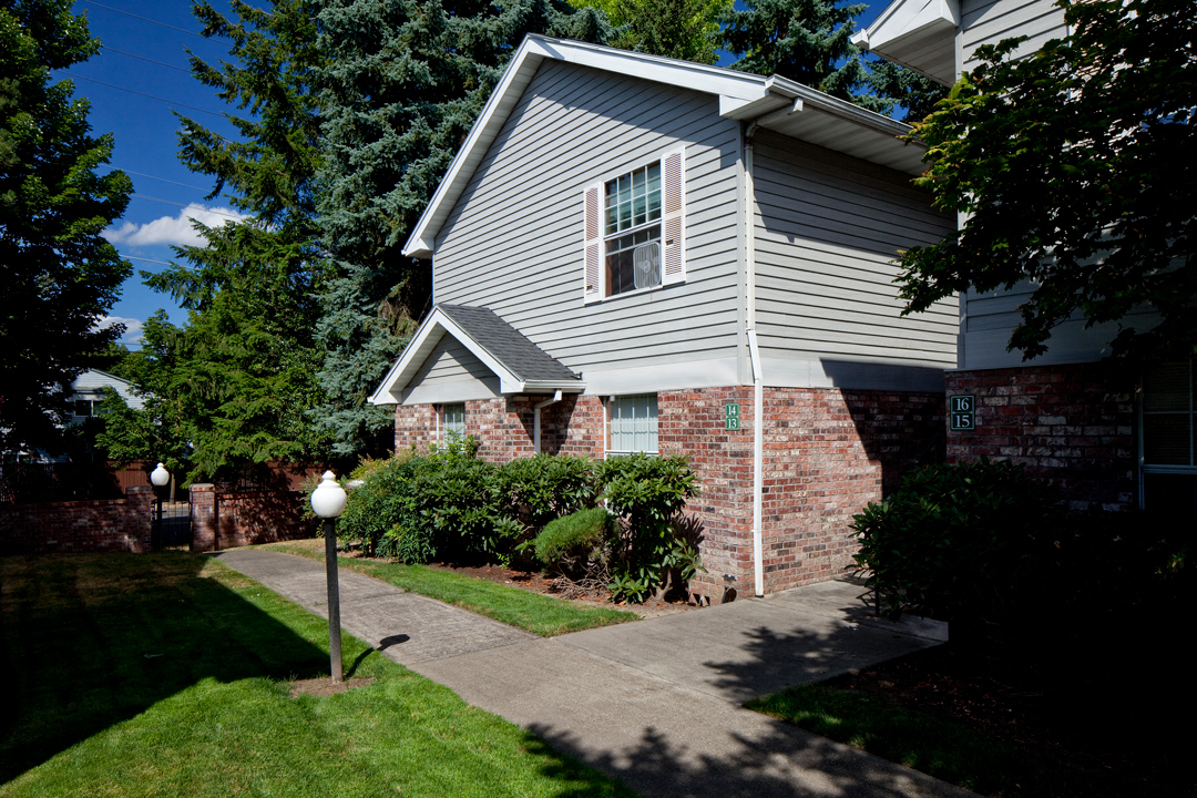 FirGrove_Photo_Exterior