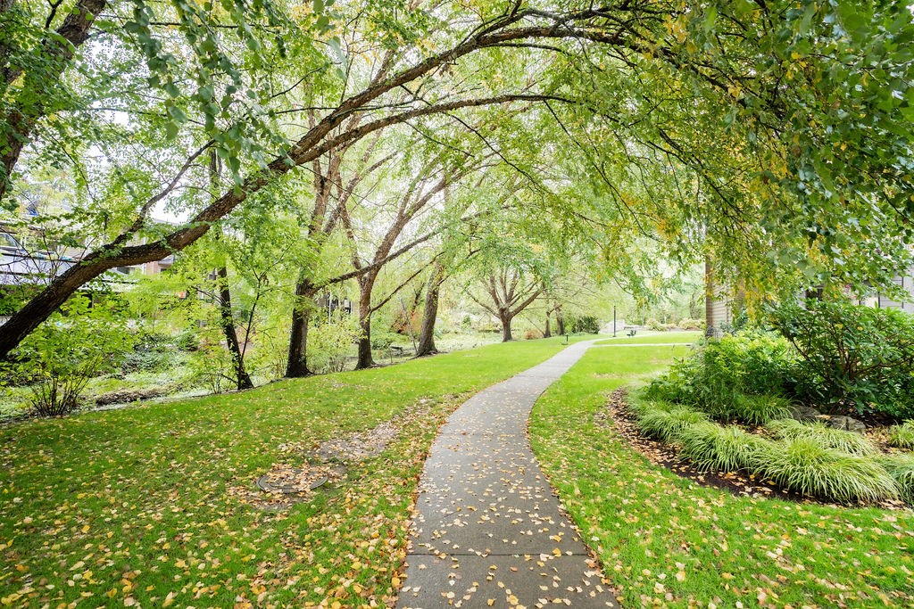 Creekside Village_ Exterior