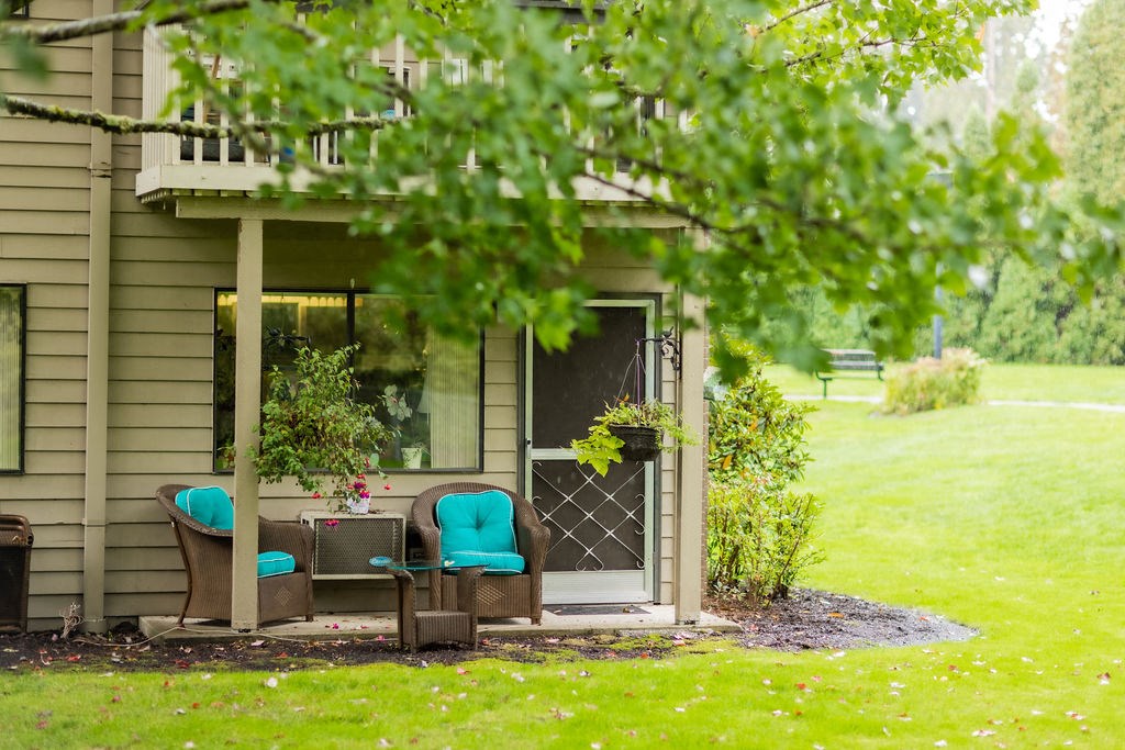 Creekside Village_ Exterior