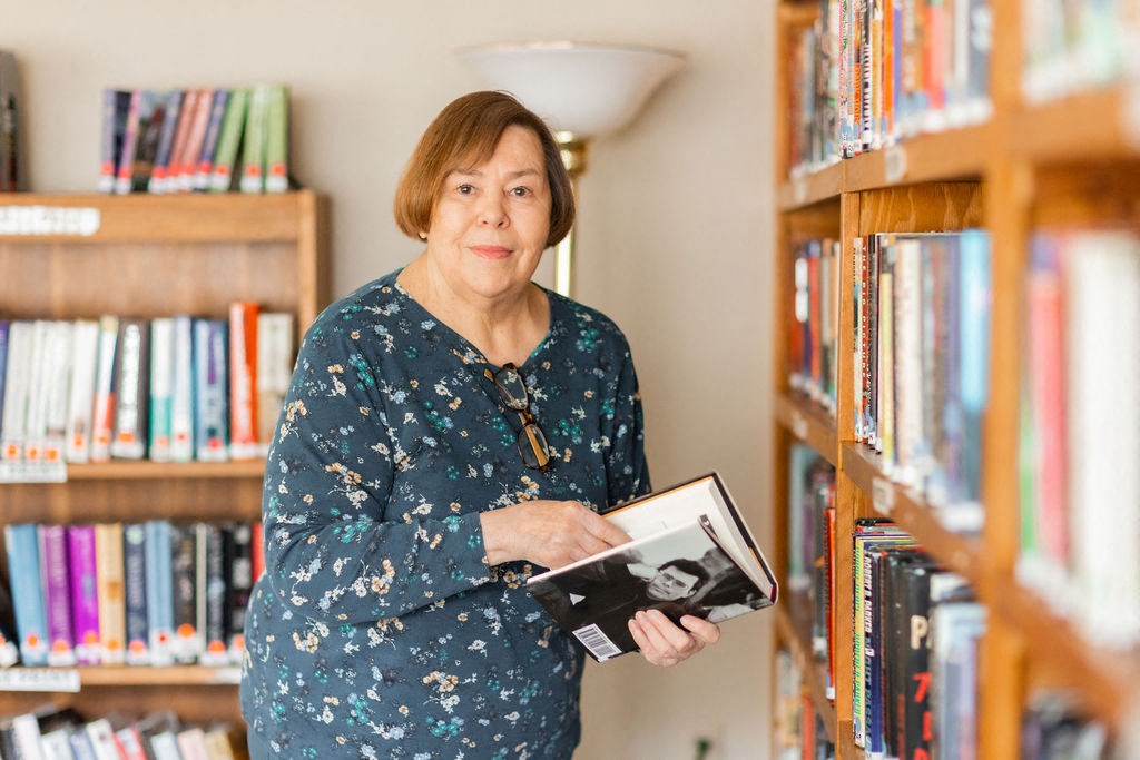 Creekside Village_ Library