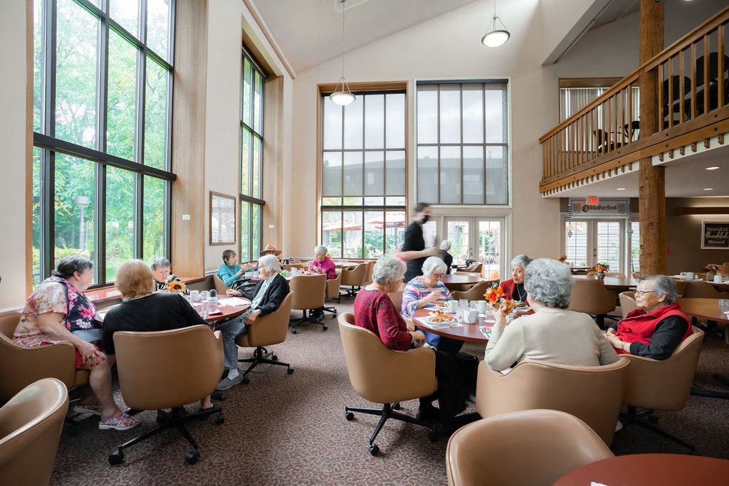Creekside Village_ Dining Room