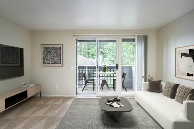 1-bedroom apartment at Oakmont Apartments in Tigard, OR