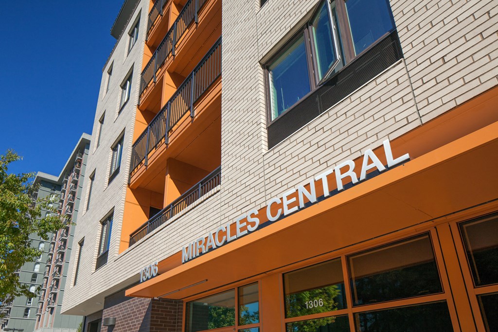 Miracles Central