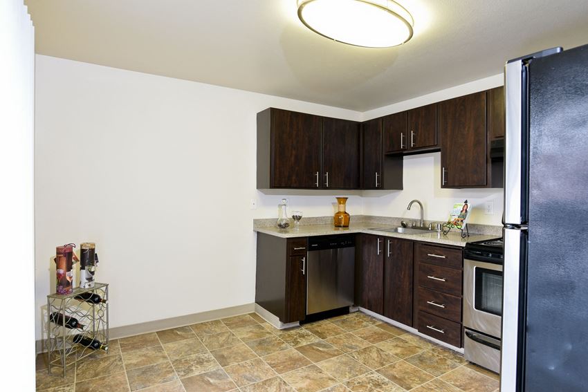 Oak Creek Apartment Home - Photo Gallery
