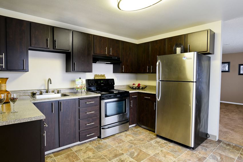 Oak Creek Apartment Home - Photo Gallery