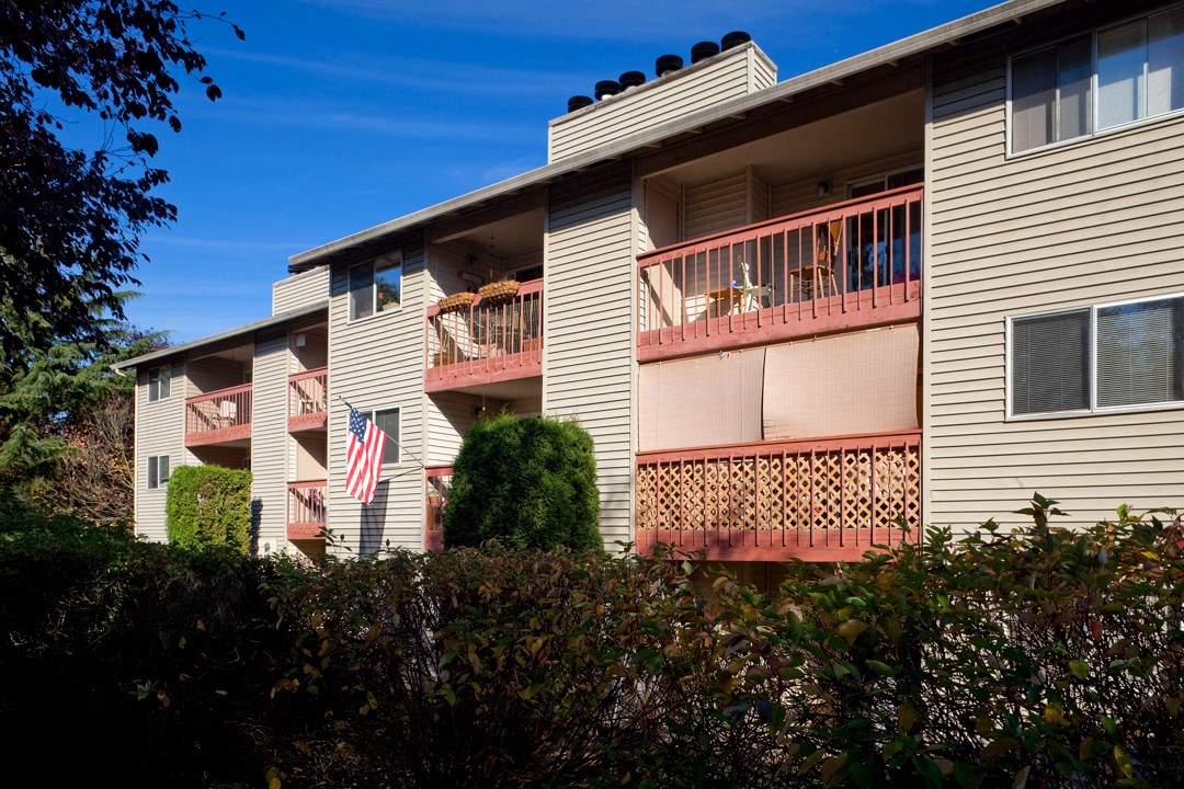 Sunpointe Apartments, 900 SE Park Crest Ave, Vancouver, WA RentCafe