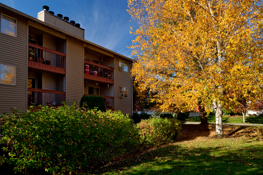 Sunpointe Apartments, 900 SE Park Crest Ave, Vancouver, WA RentCafe