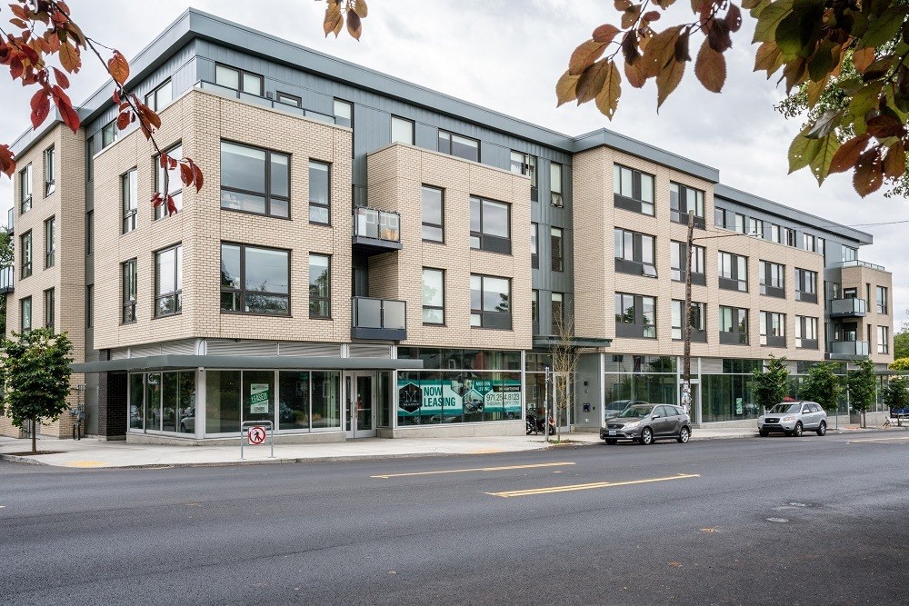 The Marilyn_Exterior