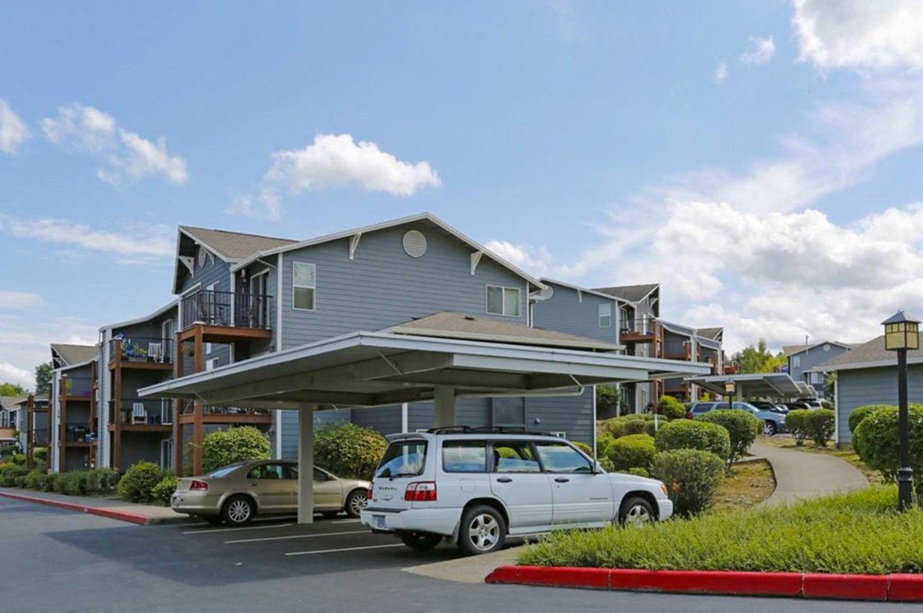 Troutdale Terrace Exterior