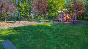 Troutdale Terrace Exterior_Playground - Photo Gallery 16