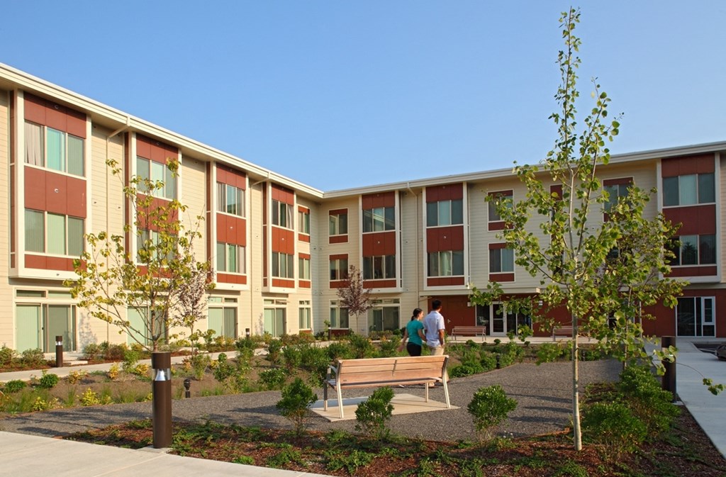 Town Center Station Apartments