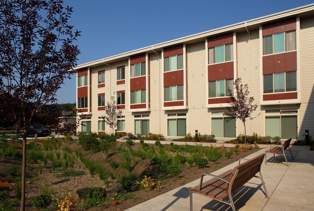 Town Center Station Apartments