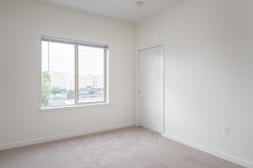 Town Center Station Apartments