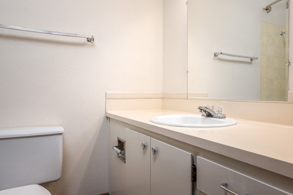 The Bluffs One-Bedroom_Unit 30