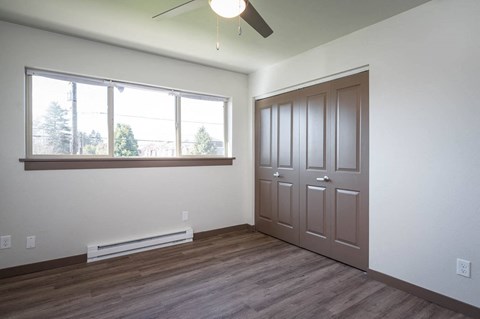 Spruce Park_2 Bedroom