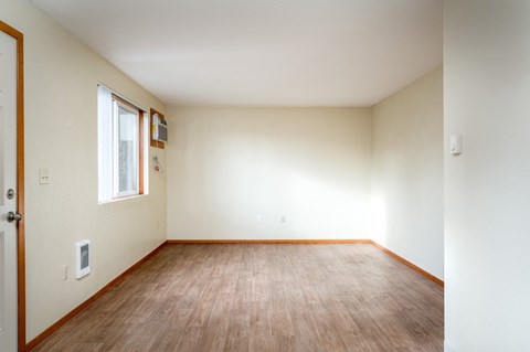 Sunrise Estates 2-Bedroom Home