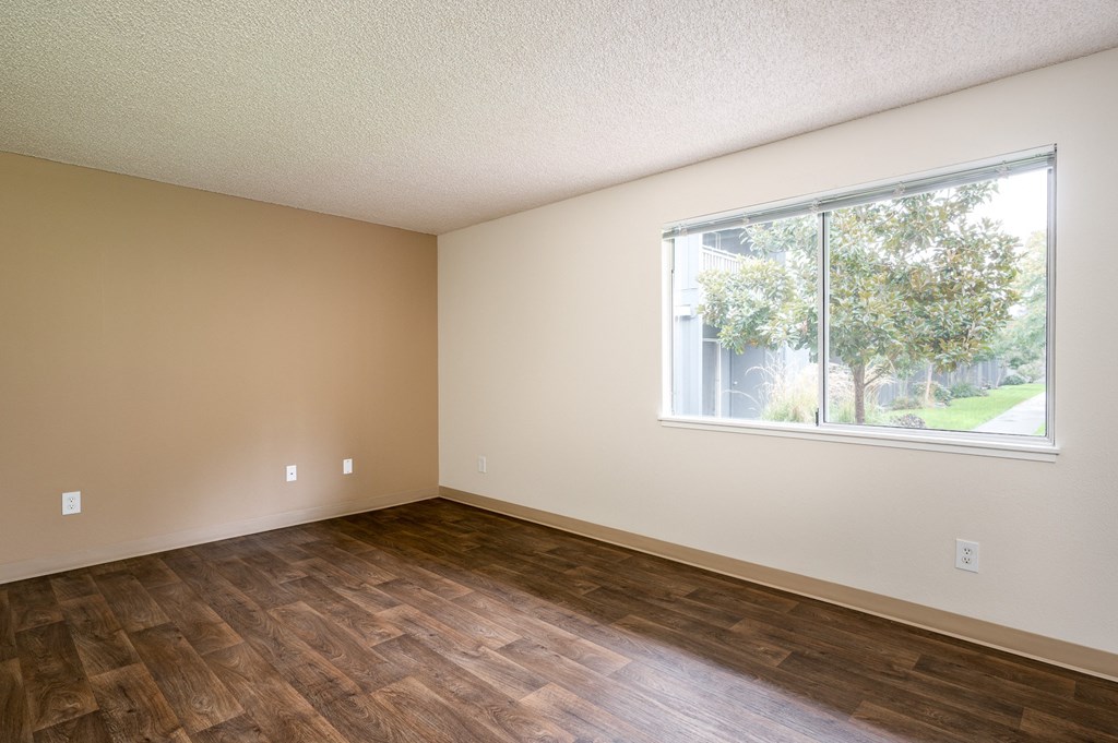 Oak Creek_Two-Bedroom Home