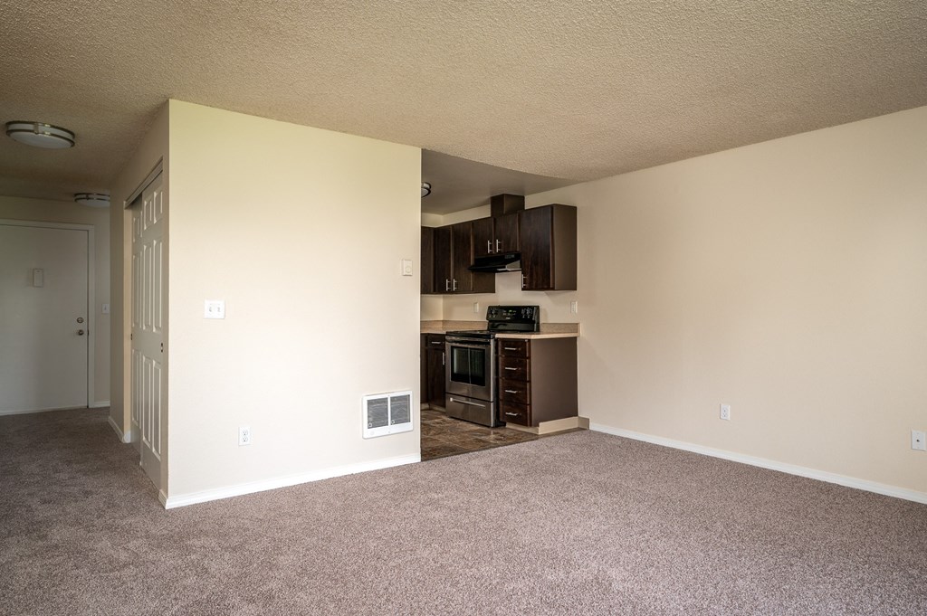 Oak Creek_One-Bedroom Home