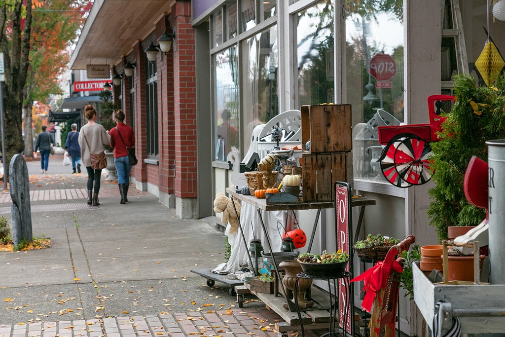 Axletree Apartments_Neighborhood