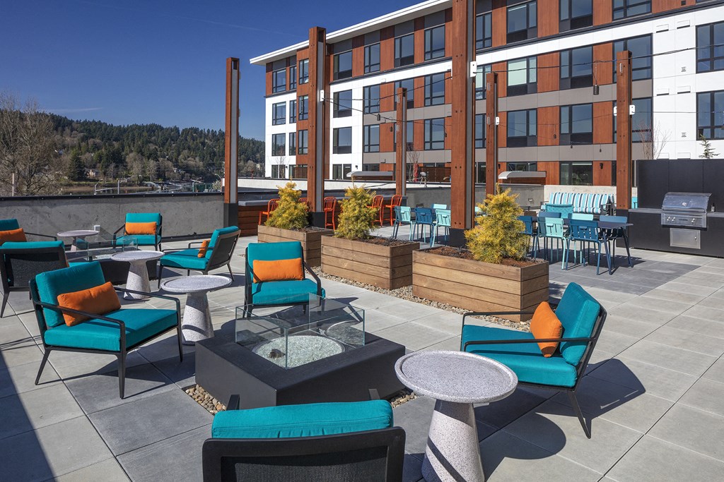 Axletree Apartments_Terrace