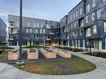 Rockwood Village_Community Gardens - Photo Gallery 5