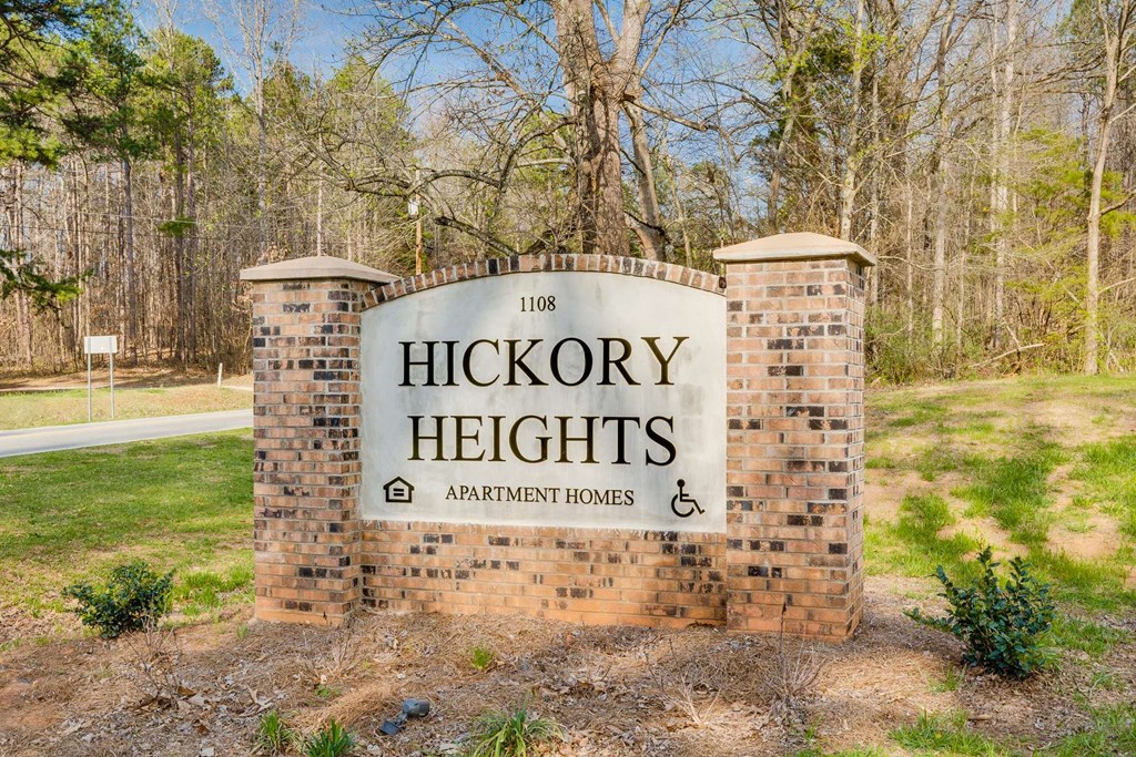 Hickory Heights